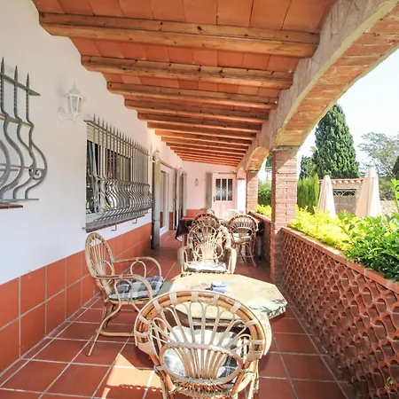Casa de vacances Roca Mas Mato By Interhome